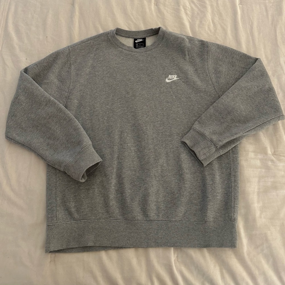 GRAY NIKE PULLOVER